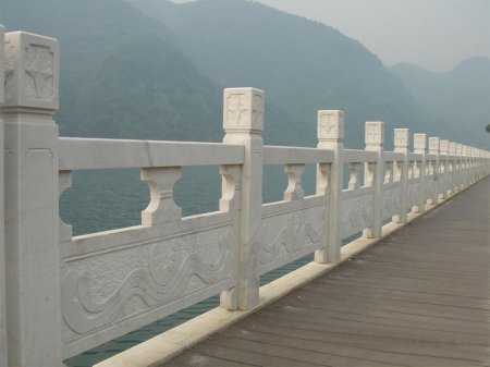 風景區漢白玉鏤空橋面石欄板